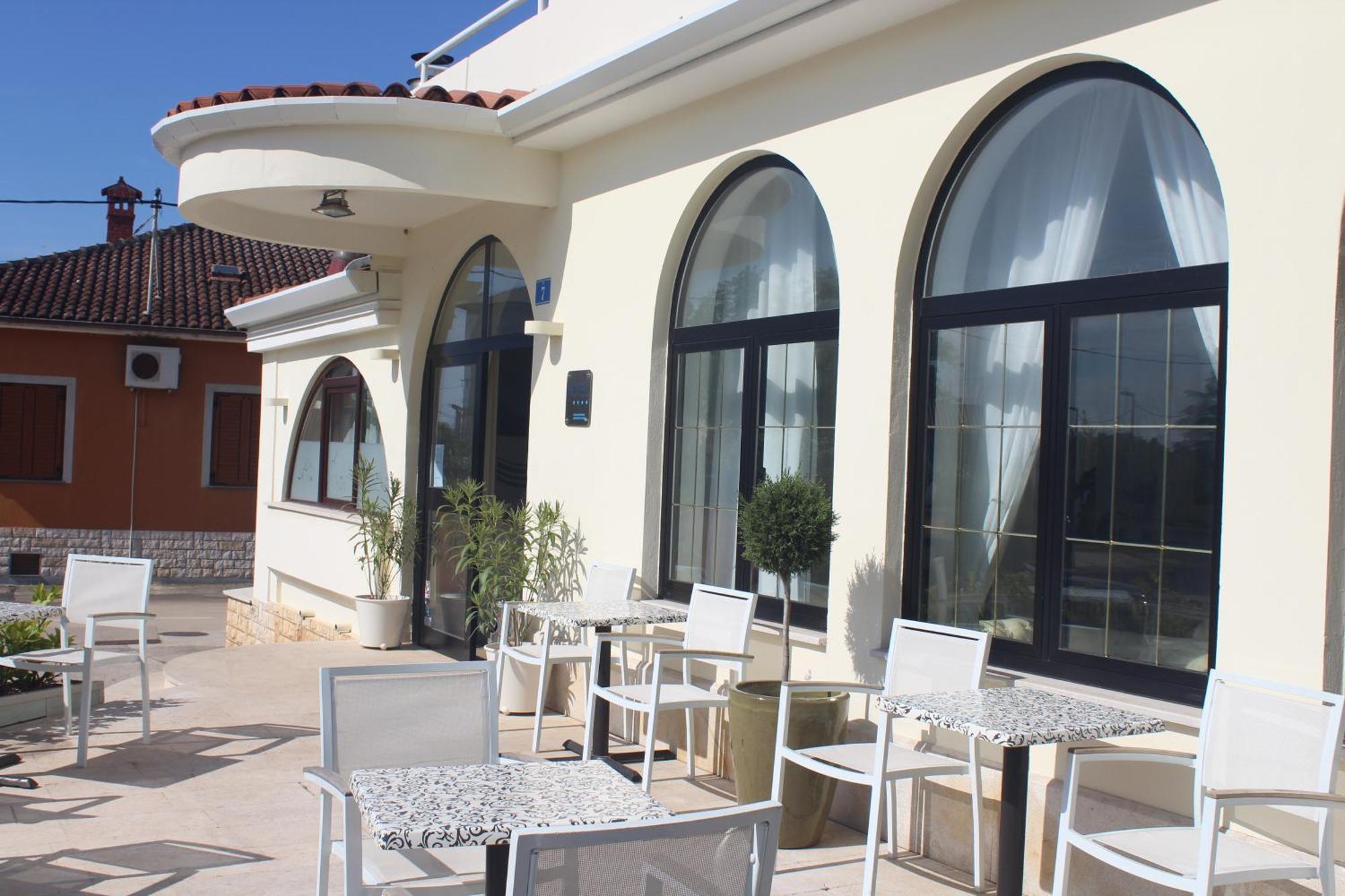 Hotel La Settima Luna Savudrija Buitenkant foto